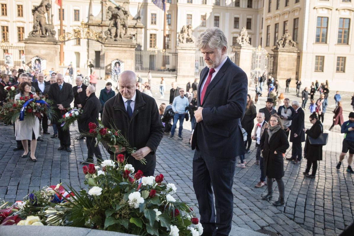 Rektor ČVUT Vojtěch Petráček (vlevo) a&nbsp;rektor ČZU a&nbsp;předseda ČKR Petr Sklenička.