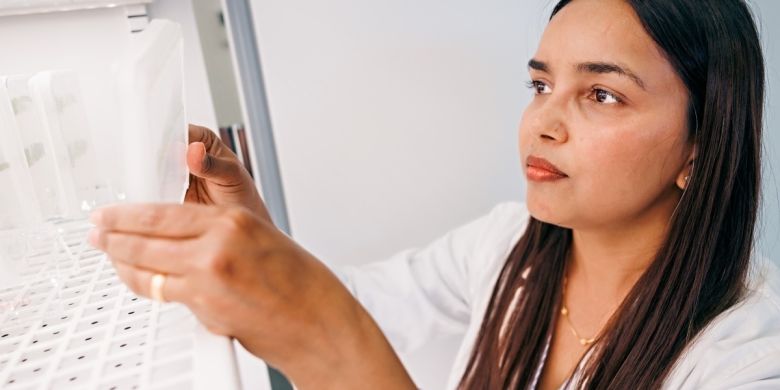 Hlavní navrhovatelkou projektu je Shubhpriya Gupta z Laboratoře růstových regulátorů