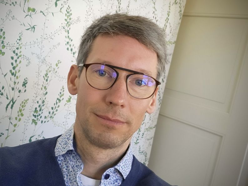 Petr Hlaďo z&nbsp;Národního institutu pro výzkum socioekonomických dopadů nemocí a&nbsp;systémových rizik (SYRI).