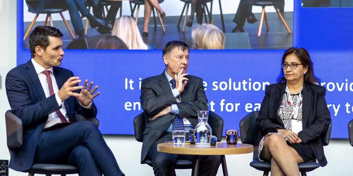 ICRI 2022 Brno, moderator Daniel Stach, Czech Minister of Education Vladimír Balaš and Claudia Romano, manager of the Office for International Cooperation, Uruguay. Photograph: Radek Miča