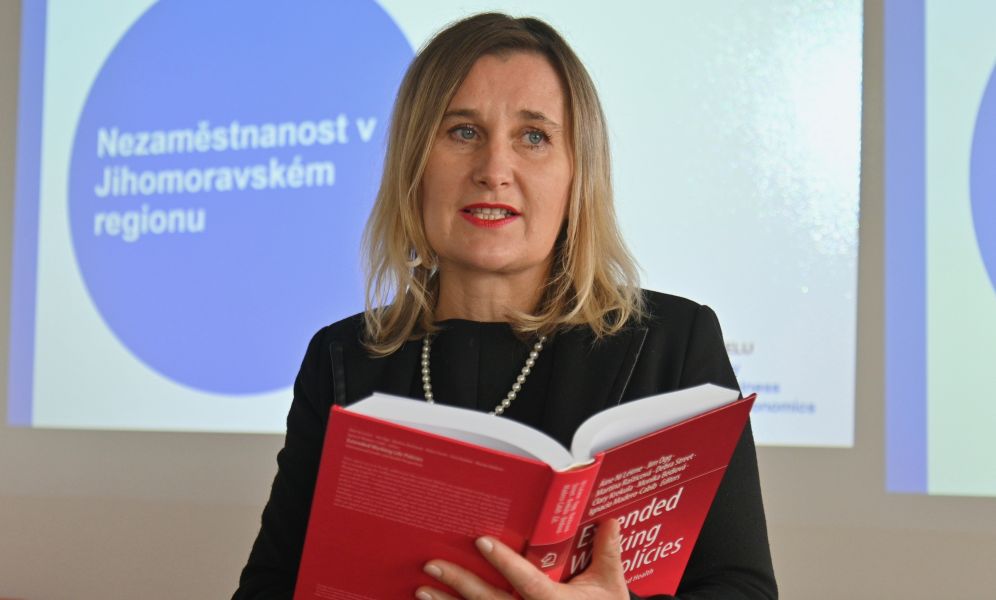 Foto: archiv Mendelu Vedoucí Ústavu práva a humanitních věd PEF Mendelovy univerzity v Brně Martina Rašticová.