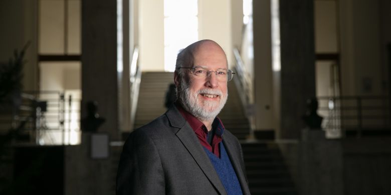 Expert na právo technologií zvládl na konci listopadu v Brně hned dvě přednášky. Vystoupil v rámci cyklu MUNI Seminar Series a na konferenci právnické fakulty MU Cyberspace.