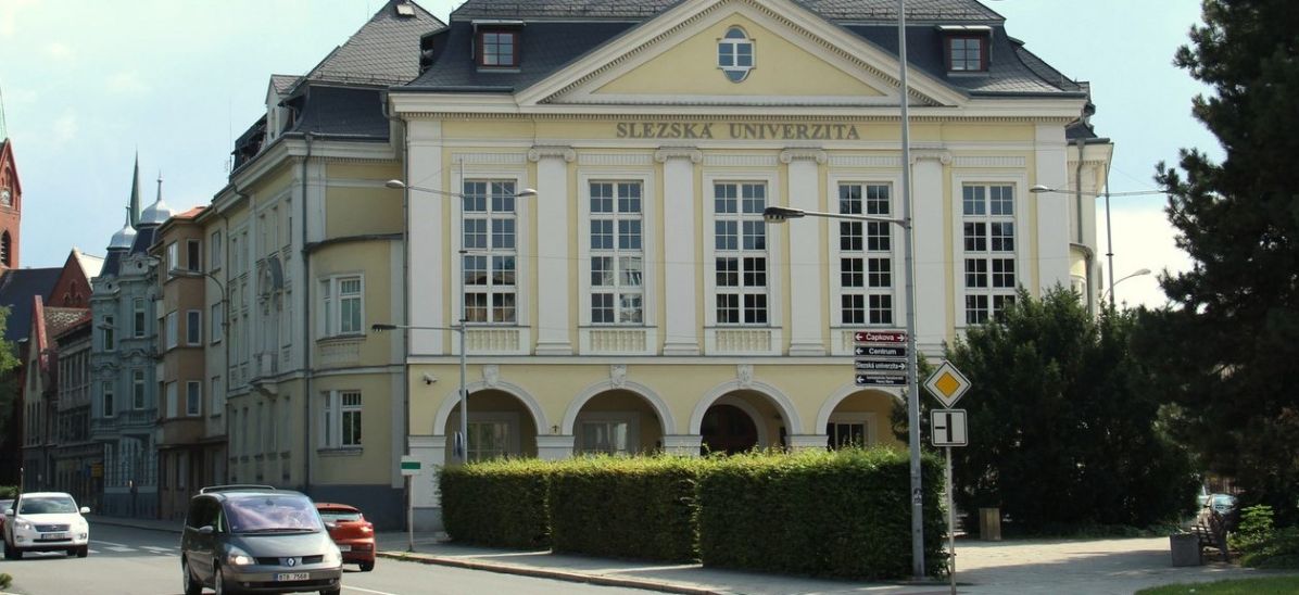 archiv Slezské univerzity v Opavě Sídlo rektorátu a Matematického ústavu Slezské univerzity v Opavě