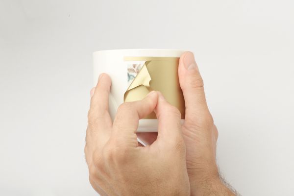  Islas Fortunate (tenkostěnné porcelánové hrnky), koncept a design A. Tomášek, výrobce porcelánka Rudolf Kämpf, 2021, foto Michal Ureš