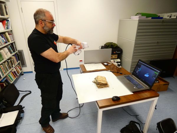 Cílem výzkumu je do budoucna zpřístupnění artefaktů veřejnosti.