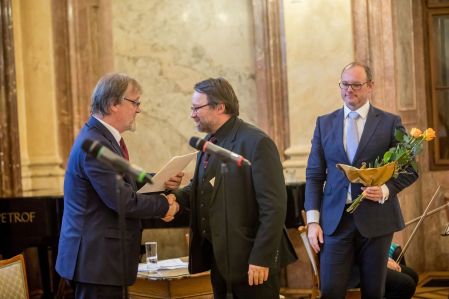 Petr Vorel získal ocenění za mimořádné výsledky výzkumu v oboru raně novověkých hospodářských dějin a měnového vývoje.