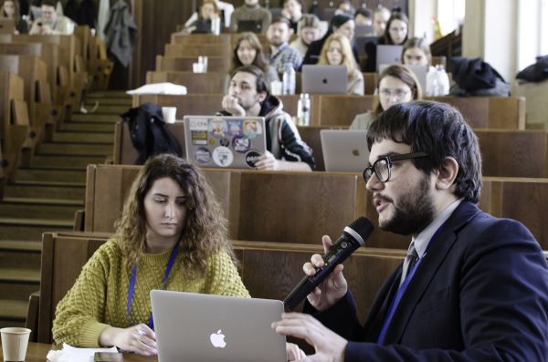 Prezident European Students' Union (ESU) Matteo Vespa shrnuje aktuální studentská stanoviska. 