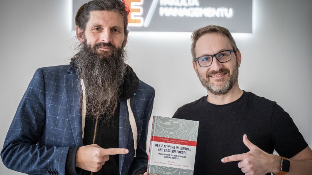 „Digitální domorodce“ zkoumali Mojmír Sabolovič a Jan Pospíšil z VŠE.