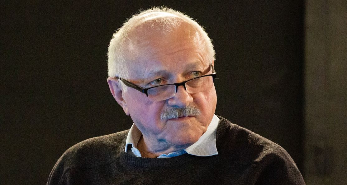 Profesor Divadelní fakulty JAMU Miroslav Plešák. 